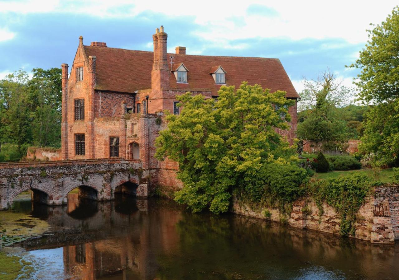 Crows Hall Debenham ภายนอก รูปภาพ